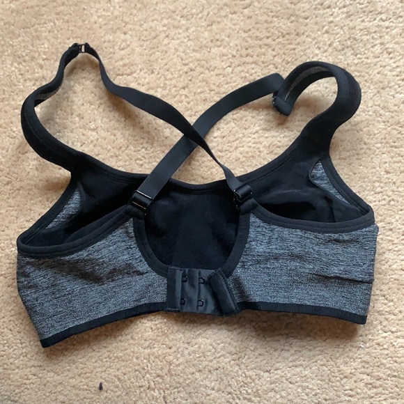 Cute CrossBack Sports Bra - Picture 2 of 2